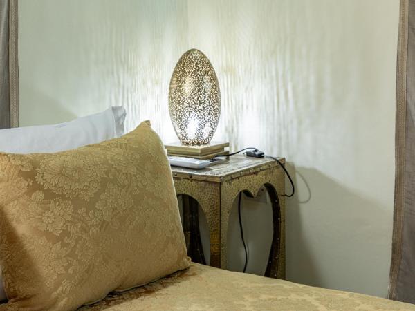 Riad du Ciel Marrakech : photo 9 de la chambre chambre double dorée standard