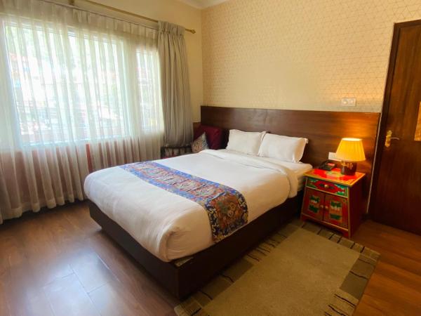 Three Jewels Boutique Hotel : photo 4 de la chambre chambre lit queen-size deluxe