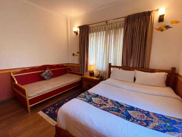 Three Jewels Boutique Hotel : photo 2 de la chambre chambre double ou lits jumeaux deluxe – vue sur jardin