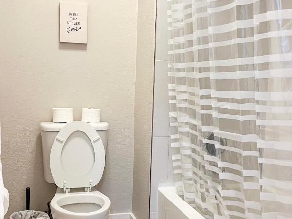 Modern Apartment in Trendy Area : photo 6 de la chambre appartement - vue sur jardin