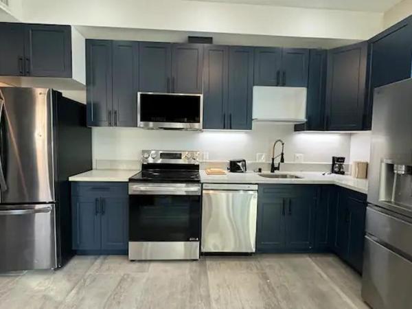 WEST LA Hostel : photo 8 de la chambre lit dans un dortoir de 4 lits