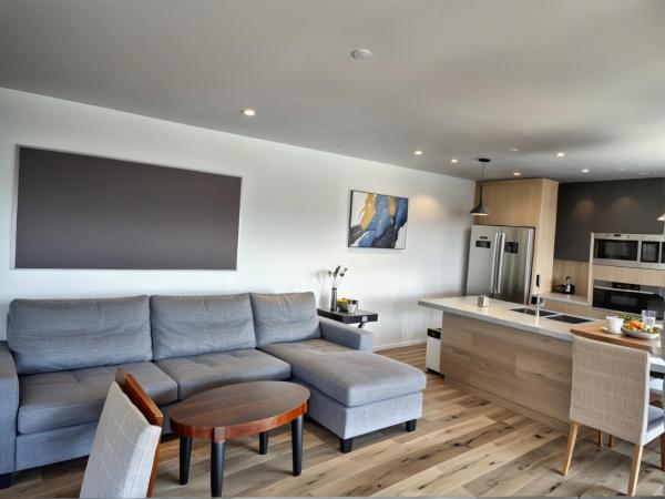 Hollywood Homes minutes to everything SPACIOUS AND FREE PARKING : photo 2 de la chambre one-bedroom apartment at mariposa