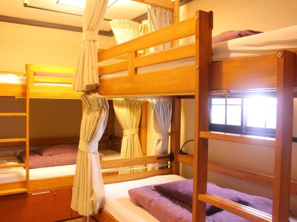 K's House Tokyo Oasis - Quality Hostel in Asakusa : photo 2 de la chambre chambre quadruple avec douche