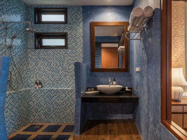 Anda Lanta Resort : photo 7 de la chambre hébergement double de luxe - côté colline