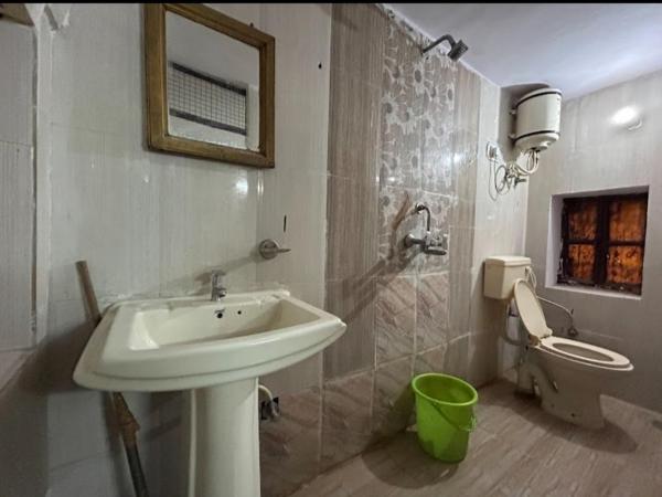 Tanu's homestay : photo 1 de la chambre chambre simple Économique