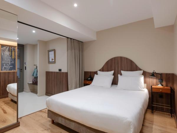 Académie Hôtel Lyon : photo 1 de la chambre chambre classique - rez-de-chaussée