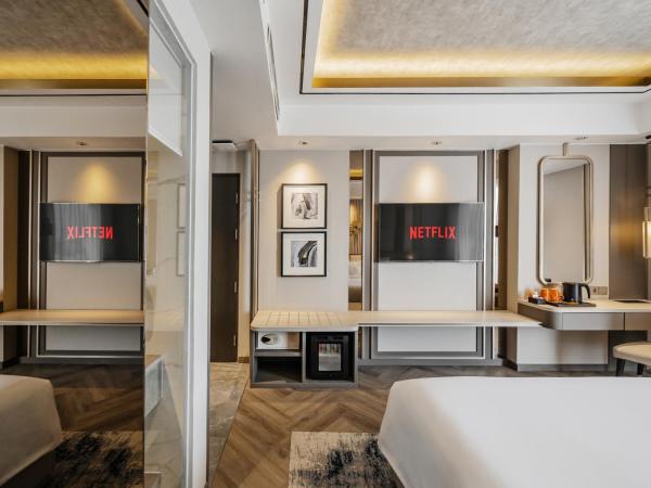 HARRIS Hotel & Conventions Gubeng : photo 2 de la chambre chambre double ou lits jumeaux supérieure