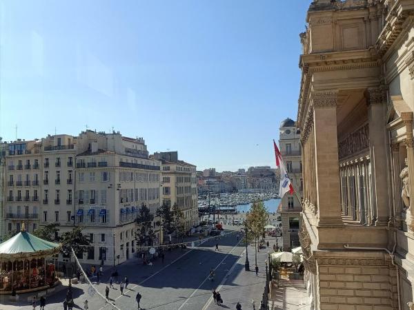 Suite Romantique balneo st Charles : photo 2 de la chambre chambre deluxe