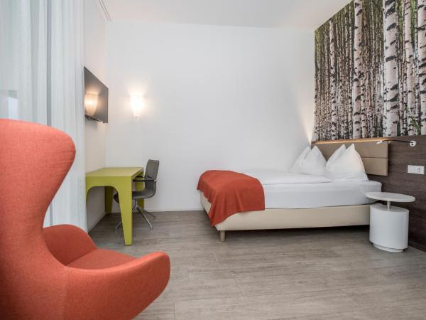 Eco Suite Hotel : photo 2 de la chambre petite chambre double (1-2 adultes)