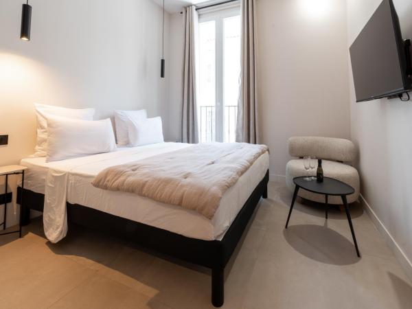 Mouchki : photo 1 de la chambre chambre lit queen-size