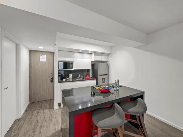 Armonik Suites By Casanevo : photo 8 de la chambre chambre double deluxe avec 1 lit queen-size