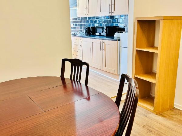 Spacious Double Bed Room in New Moston : photo 4 de la chambre chambre double deluxe