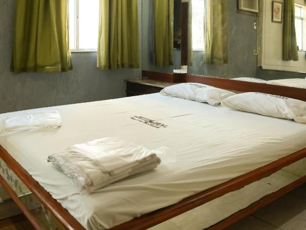 Midway Hotel : photo 3 de la chambre suite