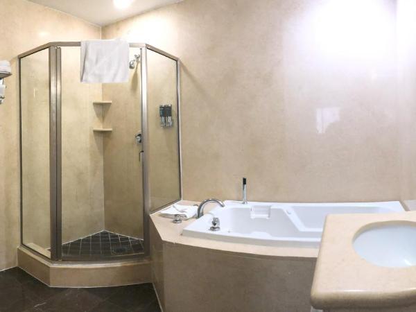 Porto Vista Hotel In Little Italy : photo 1 de la chambre one bedroom bay view suite