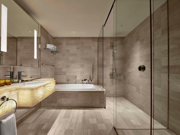 Traders Hotel, Kuala Lumpur : photo 6 de la chambre suite avec vue sur la ville