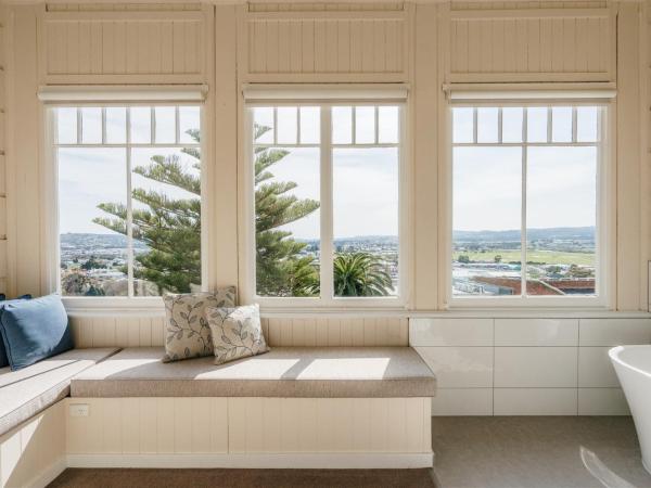 Waratah On York : photo 10 de la chambre suite lit king-size avec baignoire