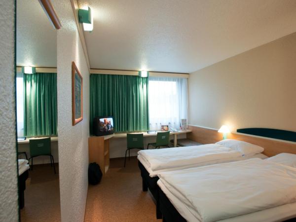 Ibis Wien Mariahilf : photo 4 de la chambre chambre lits jumeaux standard