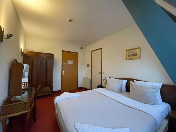 Amsterdam Wiechmann Hotel : photo 4 de la chambre chambre deluxe double ou lits jumeaux