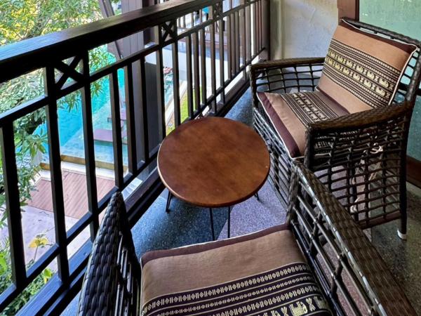 Smile Lanna Hotel : photo 2 de la chambre grande chambre double deluxe avec balcon