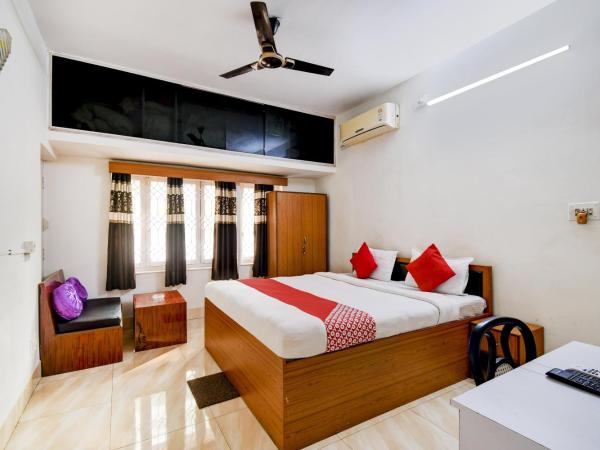 OYO Blue Star Guest House Near City Centre Salt Lake : photo 2 de la chambre chambre triple classique