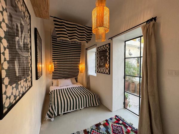 Riad Ait El Mouden : photo 2 de la chambre chambre double avec salle de bains privative