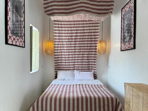 Riad Ait El Mouden : photo 2 de la chambre chambre double avec salle de bains privative
