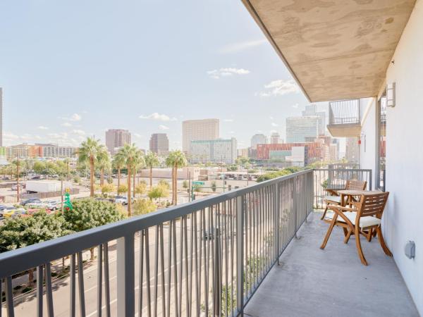Sonder at McKinley : photo 7 de la chambre studio avec balcon 