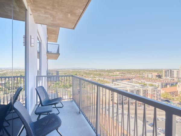 Sonder at McKinley : photo 1 de la chambre studio avec balcon