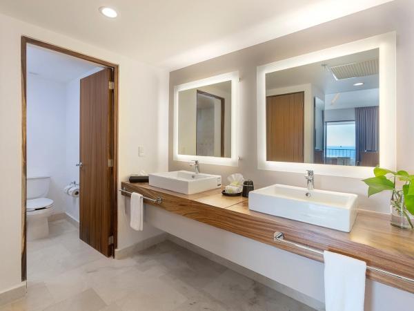 Holiday Inn Resort Ixtapa All-Inclusive, an IHG Hotel : photo 2 de la chambre suite