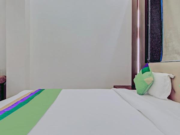 Hotel Swess Grand Agra : photo 1 de la chambre chambre deluxe