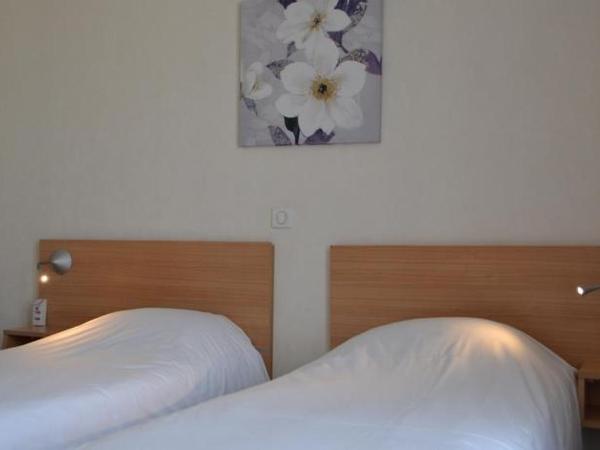 Brit Hotel Terminus : photo 1 de la chambre chambre lits jumeaux
