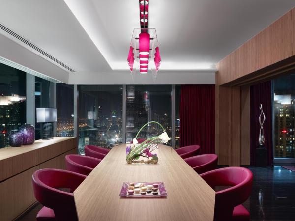 Sofitel Dubai Downtown : photo 6 de la chambre suite royale lit king-size avec vue et accès au club