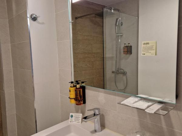 Casual del Cine Valencia : photo 10 de la chambre chambre triple Économique