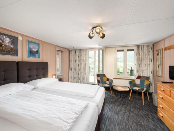 Jungfrau Lodge, Swiss Mountain Hotel : photo 7 de la chambre chambre triple avec salle de bains privative - vue sur montagne