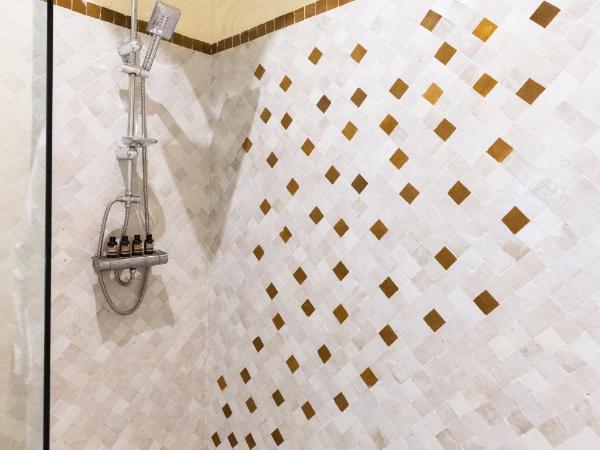 Riad Albakech boutique & spa : photo 6 de la chambre chambre double - vue sur piscine