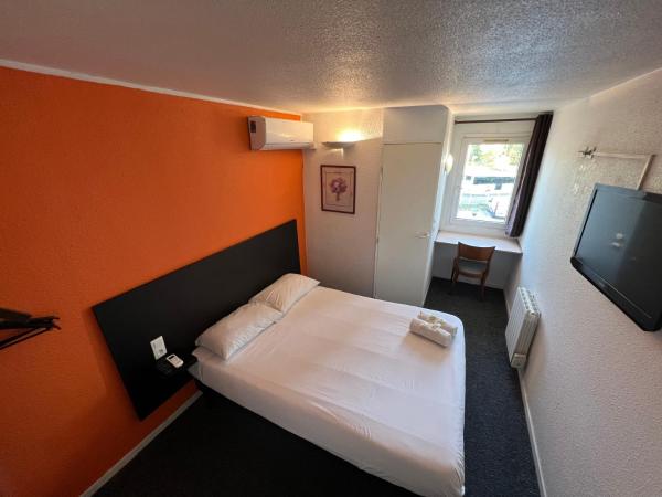 L'Escale d'Alès HOTEL : photo 1 de la chambre chambre double standard