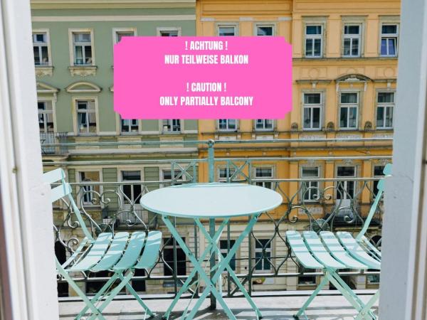 Boutique Hotel Rothenburger Hof : photo 2 de la chambre appartement avec balcon