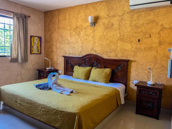 Hotel La Casona Real : photo 4 de la chambre chambre lit king-size