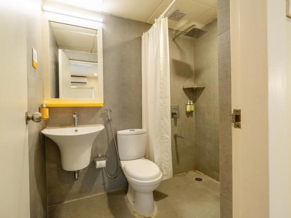 Bloom Hotel - Cyber Towers : photo 4 de la chambre chambre lit king-size standard