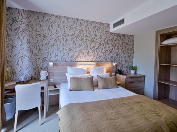 Hôtel La Ménado : photo 2 de la chambre chambre double ou lits jumeaux standard - vue sur mer