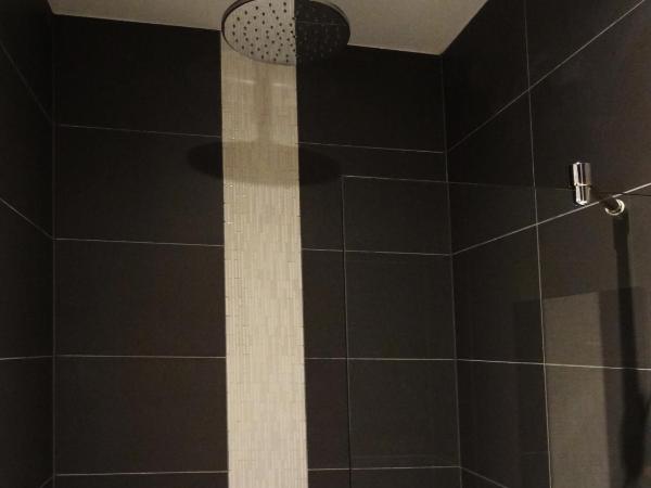 Sara's Boutique Hotel : photo 5 de la chambre petite chambre simple