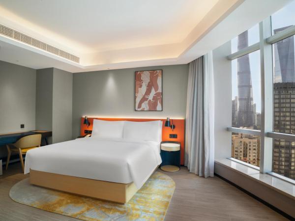 Hilton Garden Inn Shanghai Lujiazui : photo 2 de la chambre chambre lit king-size