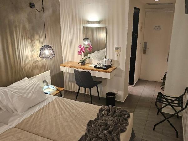 Atlantis Boutique City Hotel : photo 3 de la chambre chambre double ou lits jumeaux supérieure