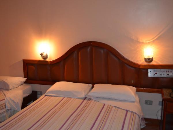 Reinales Plaza Hotel : photo 2 de la chambre suite (3 adultes)