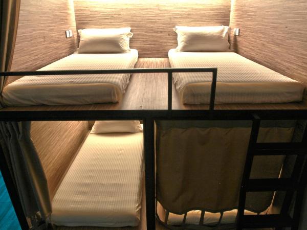 Dream Lodge : photo 4 de la chambre capsule pour couple dans dortoir mixte