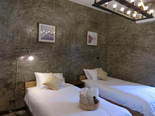 The Wishes Hotel at Chiangmai : photo 5 de la chambre chambre lits jumeaux deluxe