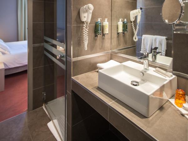 Hotel De France : photo 3 de la chambre suite junior