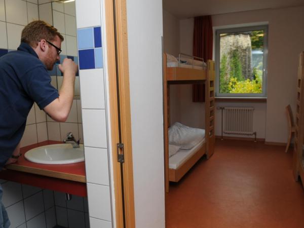 Youth Hostel Luxembourg City : photo 2 de la chambre lit simple dans dortoir pour hommes