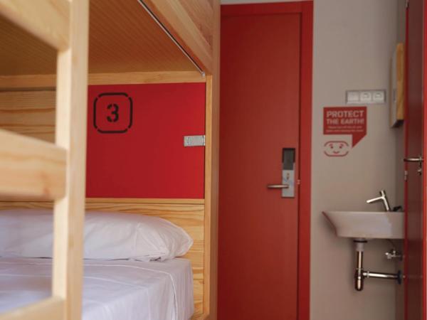 Ok Hostel Madrid : photo 7 de la chambre lit dans dortoir mixte de 4 lits