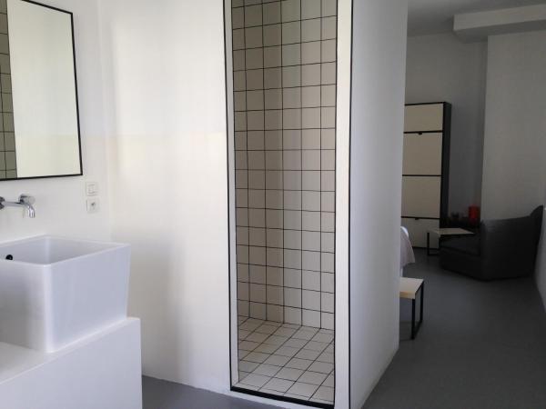 B&B Bloc G : photo 2 de la chambre chambre double supérieure